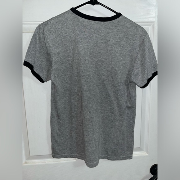 Disney parks Mickey T-shirt - Picture 4 of 4